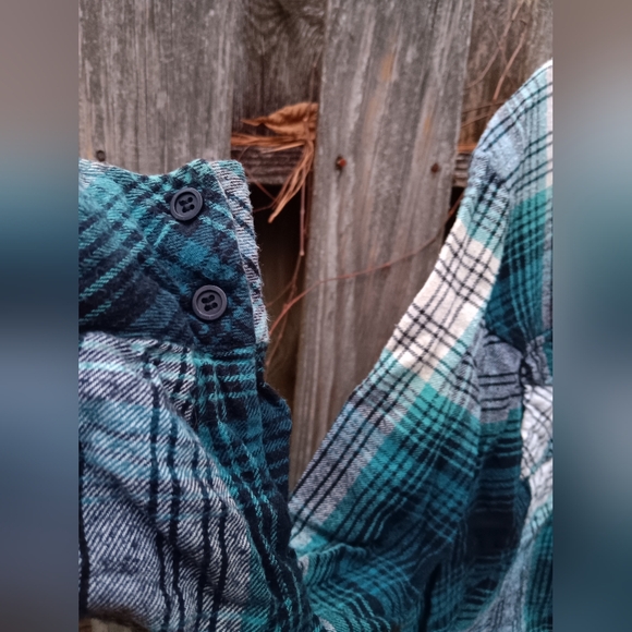 A.n.a Plaid Shirt - Picture 4 of 6